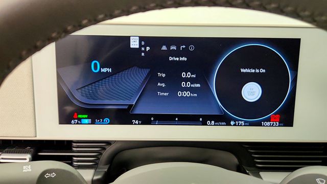 2022 Hyundai IONIQ 5 SE RWD - 23055767 - 12