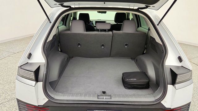 2022 Hyundai IONIQ 5 SE RWD - 23055767 - 19