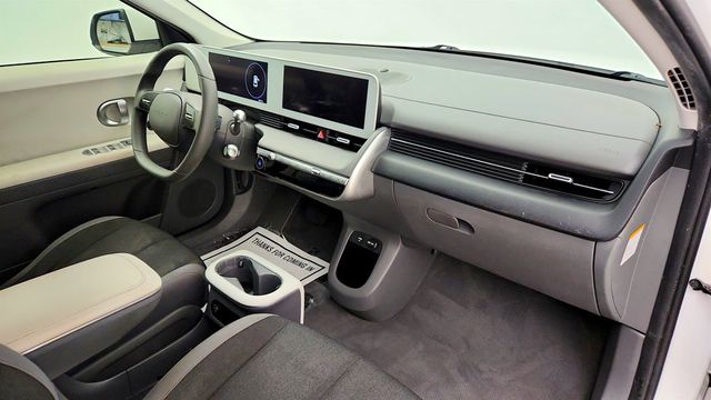 2022 Hyundai IONIQ 5 SE RWD - 23055767 - 22