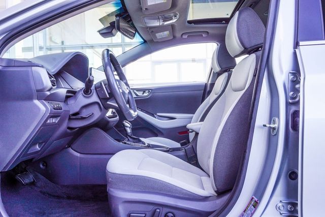 2022 Hyundai Ioniq Hybrid SEL Hatchback - 22933062 - 16