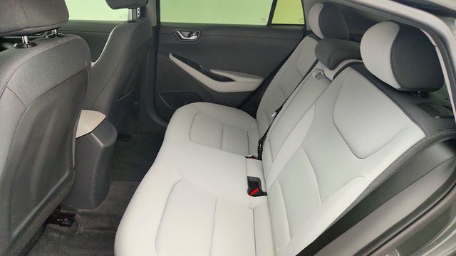 2022 Hyundai Ioniq Hybrid SEL Hatchback - 22990646 - 18