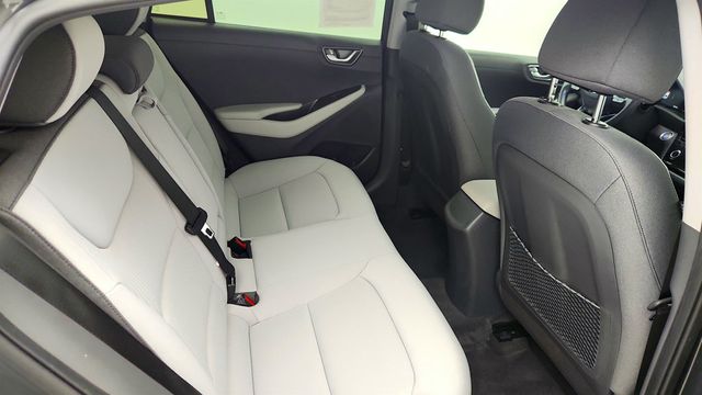 2022 Hyundai Ioniq Hybrid SEL Hatchback - 22990646 - 20