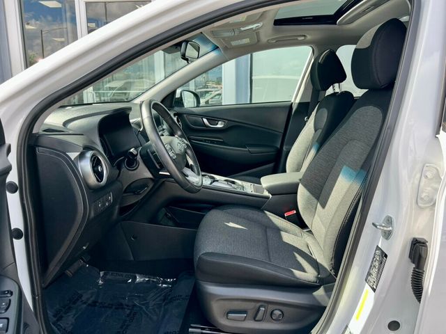 2022 Hyundai KONA SEL - 22899665 - 11