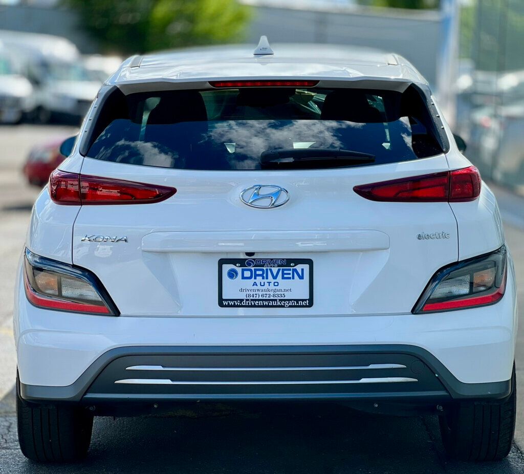 2022 Hyundai KONA SEL - 22899665 - 32