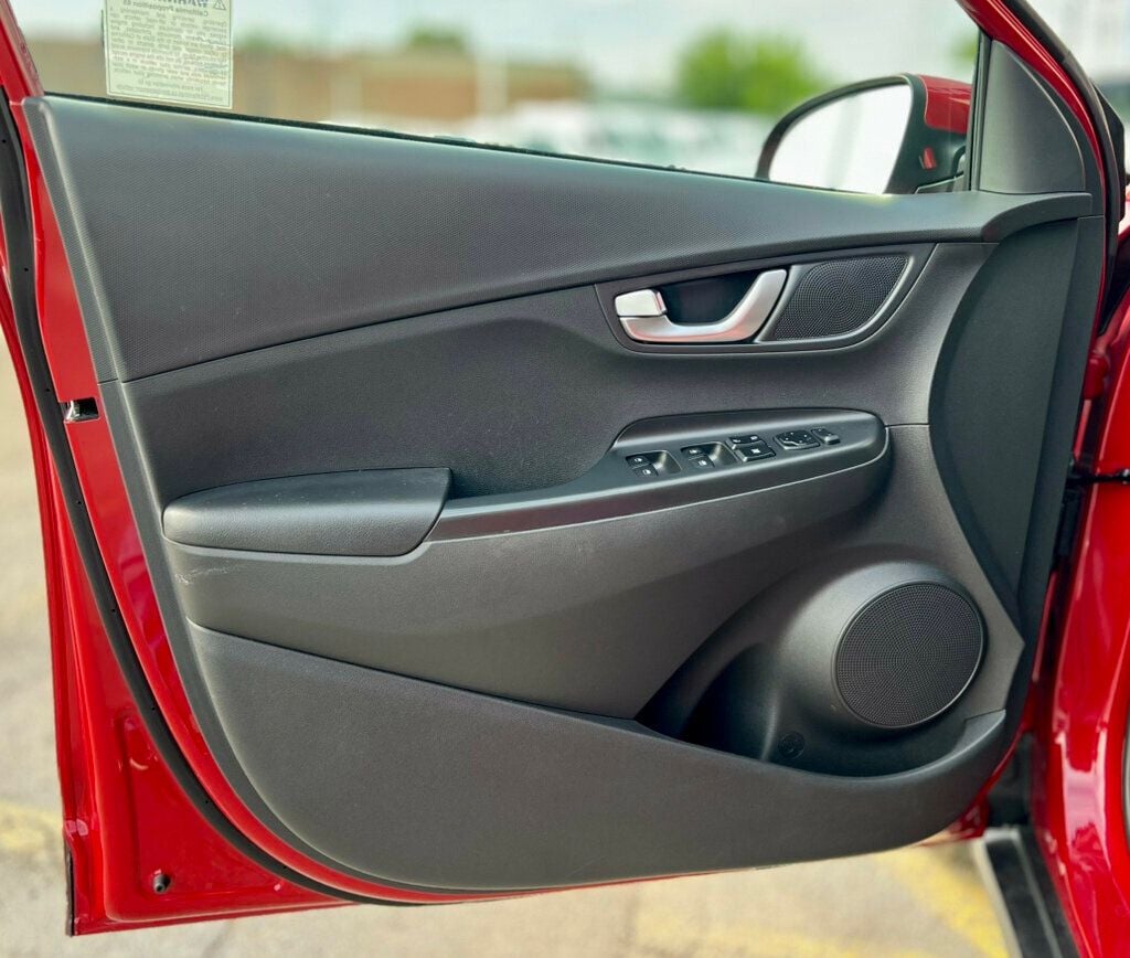 2022 Hyundai KONA SEL - 22899667 - 12