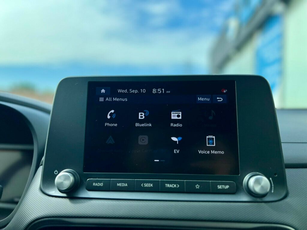 2022 Hyundai KONA SEL - 22899667 - 22