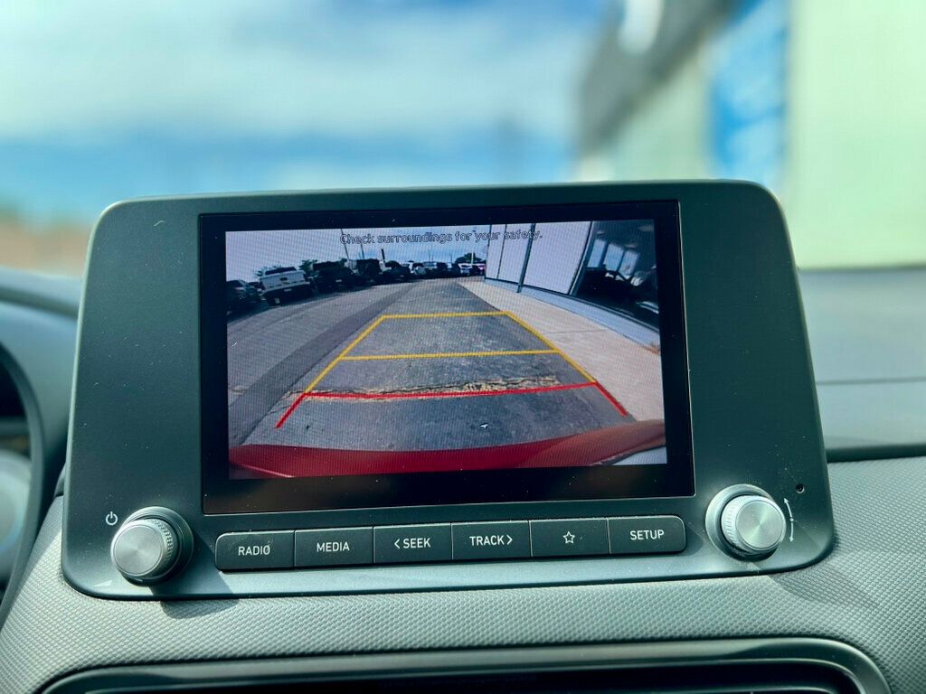 2022 Hyundai KONA SEL - 22899667 - 24