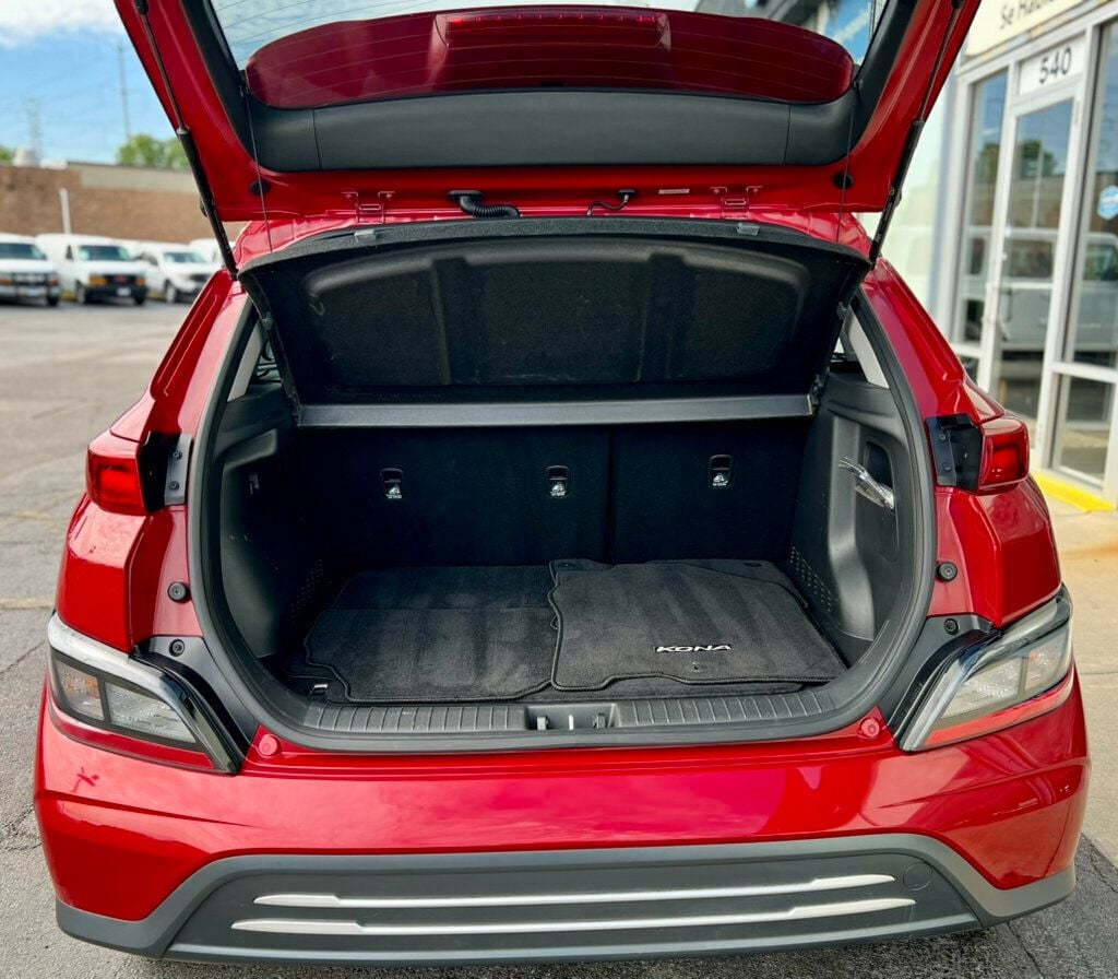 2022 Hyundai KONA SEL - 22899667 - 6