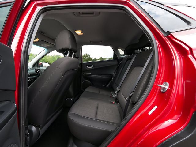 2022 Hyundai Kona SEL - 23081640 - 34