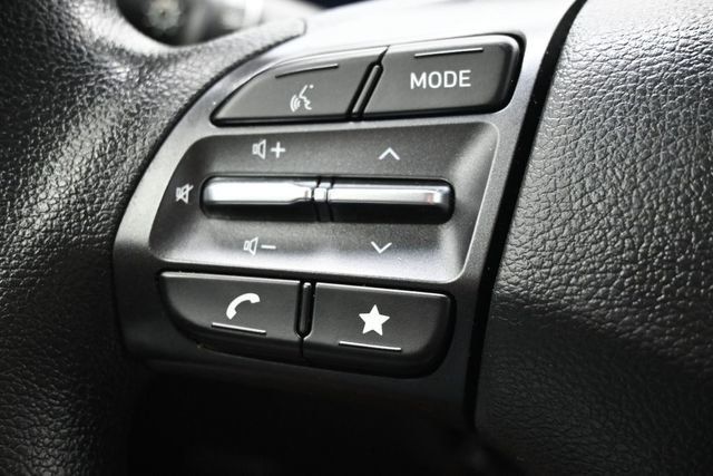2022 Hyundai Kona SEL Automatic FWD - 23031250 - 22