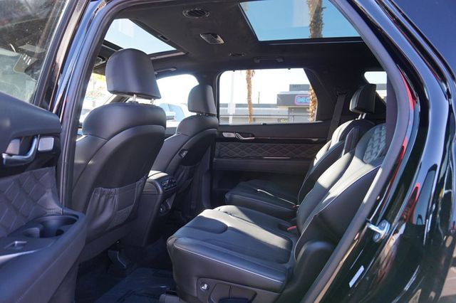 2022 Hyundai Palisade CALLIGRAPHY, SUPER LOW MILES, PANORAMA MOON ROOF, LEATHER - 22953196 - 17