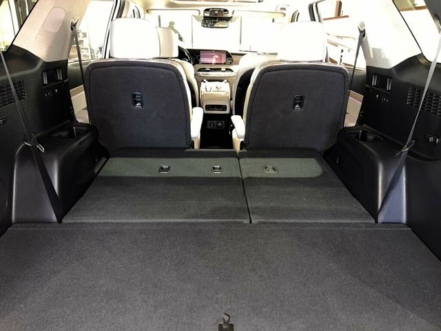 2022 Hyundai Palisade Limited/AWD/Htd&CldSeats/PanoRoof/AdapCruise/AppleCarplay/360Cam - 22963633 - 30