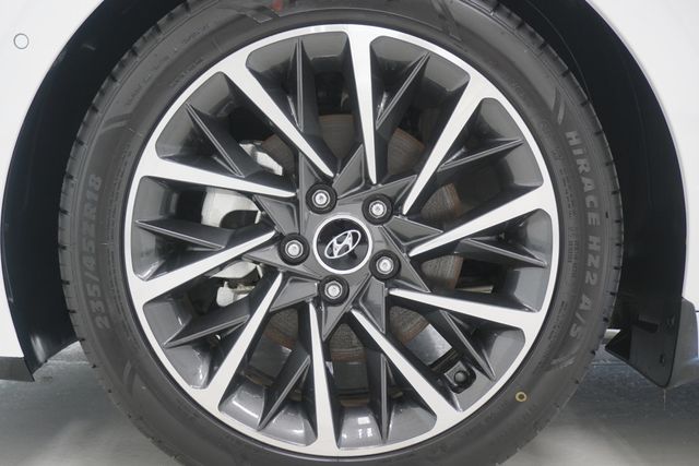 2022 Hyundai Sonata Limited 1.6T - 22932236 - 28
