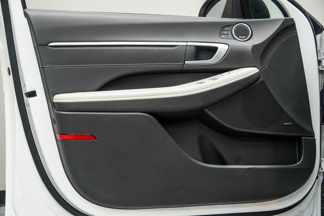 2022 Hyundai Sonata Limited 1.6T - 22923162 - 32