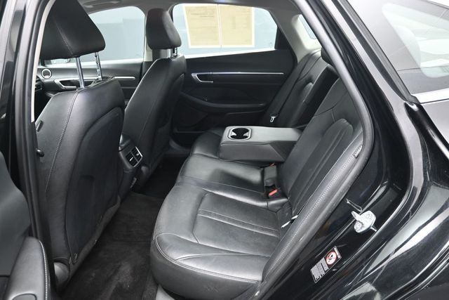 2022 Hyundai Sonata Limited 1.6T - 23012789 - 13
