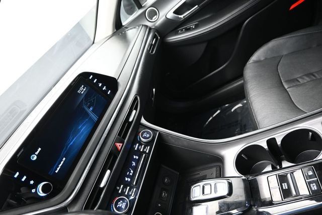 2022 Hyundai Sonata Limited 1.6T - 23012789 - 19