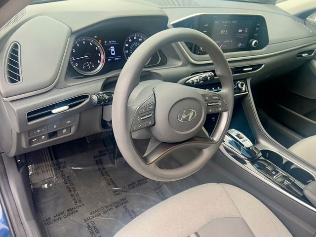 2022 Hyundai Sonata SE - 22668655 - 17