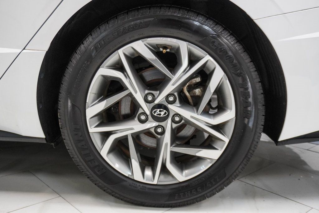 2022 Hyundai Sonata SEL photo 10