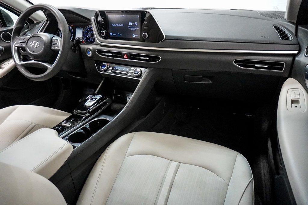 2022 Hyundai Sonata SEL photo 21