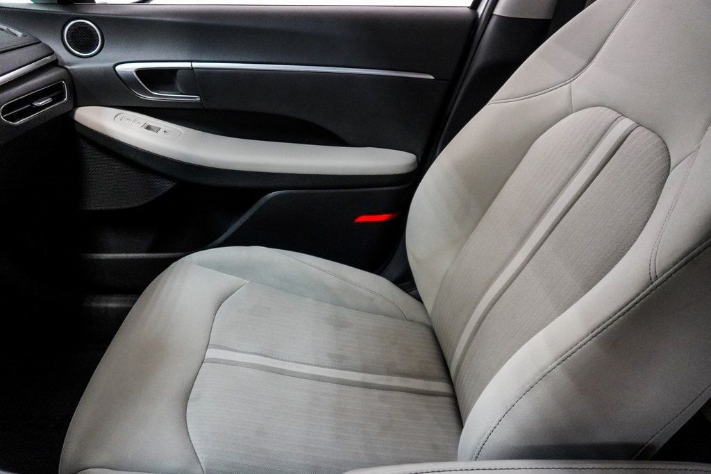 2022 Hyundai Sonata SEL photo 38