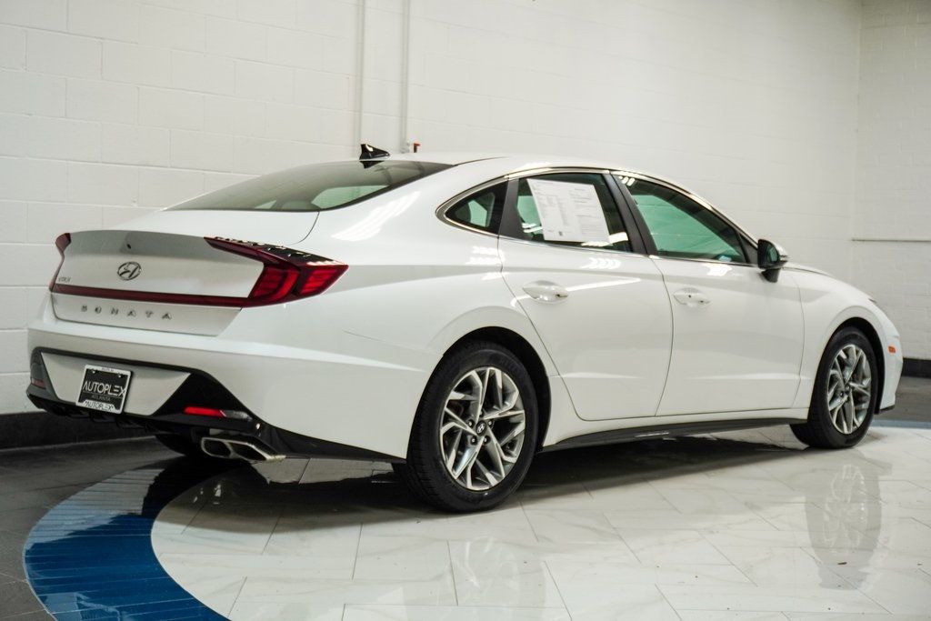 2022 Hyundai Sonata SEL photo 5