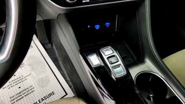 2022 Hyundai Sonata SEL 2.5L w/ Convenience Pkg, Panoramic Sunroof & Digital Cluster - 23089187 - 16