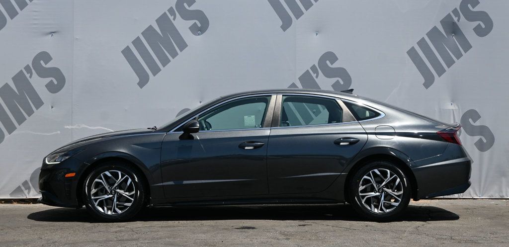 Hyundai Sonata photo 8