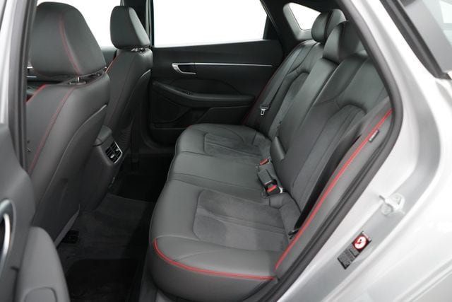 2022 Hyundai Sonata SEL Plus - 23097830 - 43