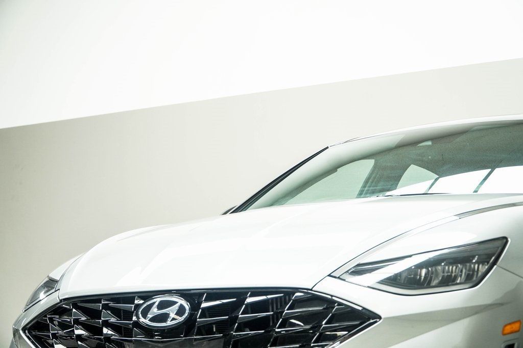 2022 Hyundai Sonata SEL Plus photo 2