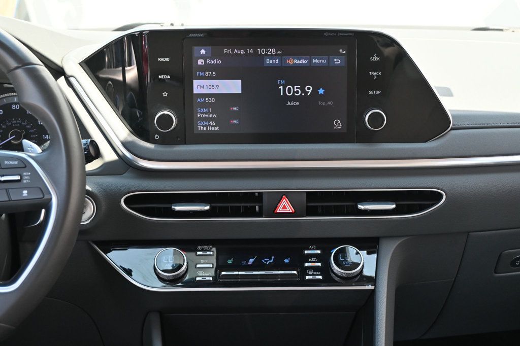 Hyundai Sonata photo 10