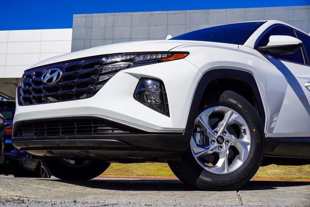 2022 Hyundai Tucson SE photo 2