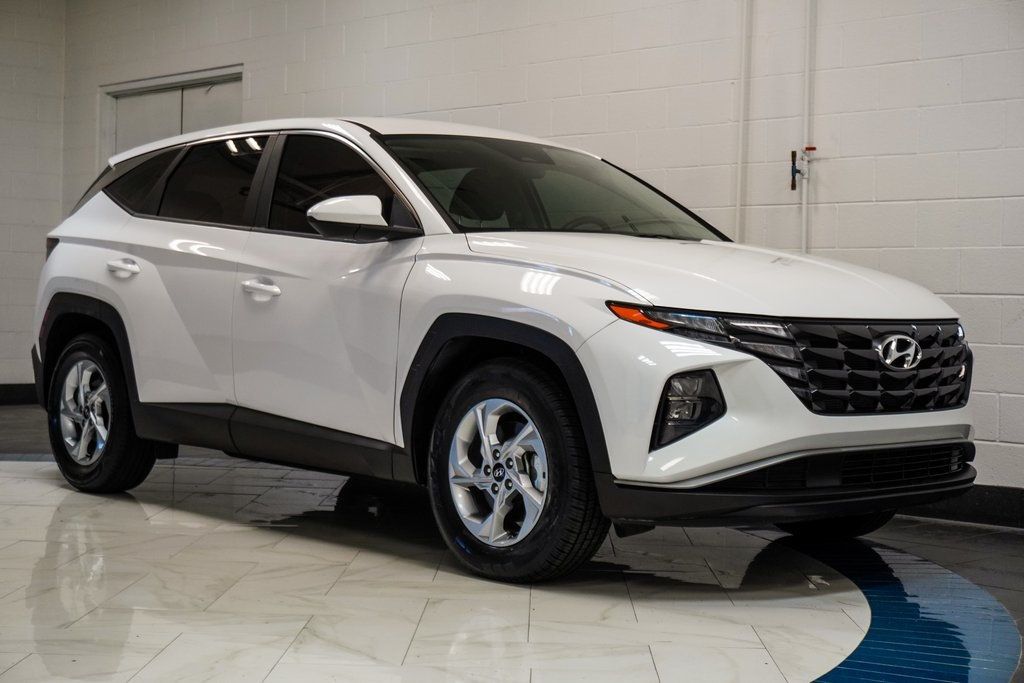 2022 Hyundai Tucson SE photo 3