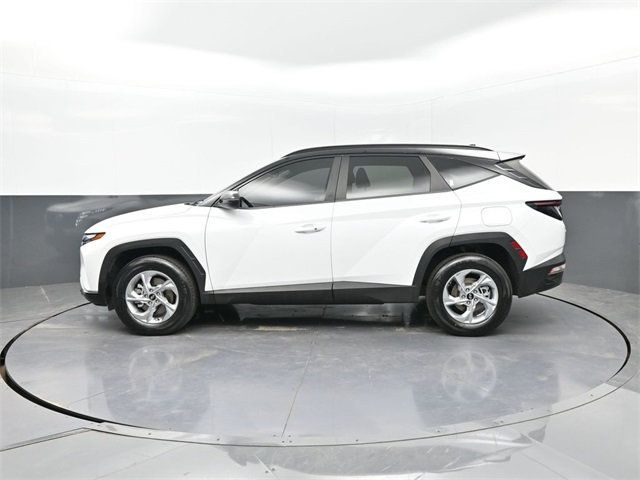 2022 Hyundai Tucson SEL photo 2