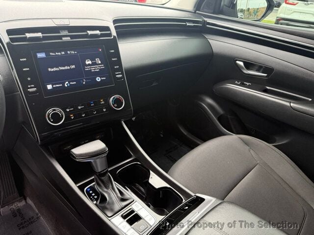 2022 Hyundai Tucson SEL photo 24