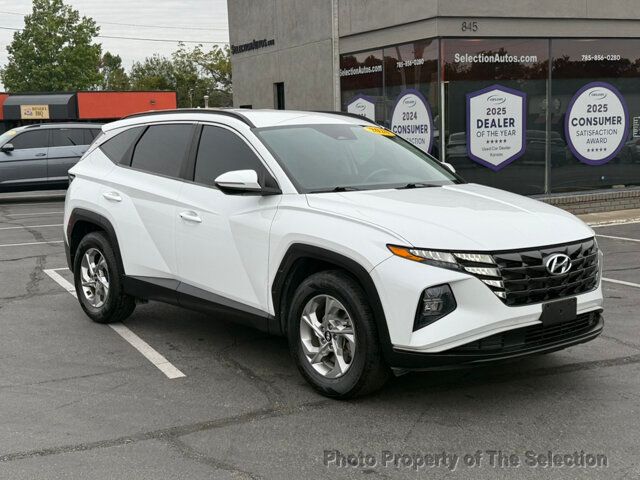 2022 Hyundai Tucson SEL photo 2