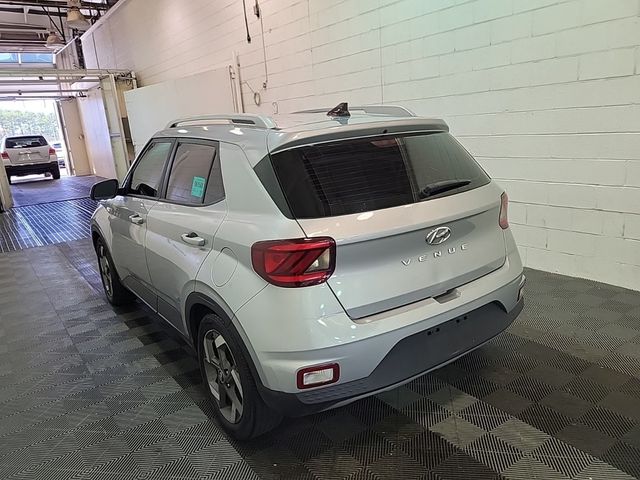 2022 Hyundai Venue SEL IVT - 22963386 - 2