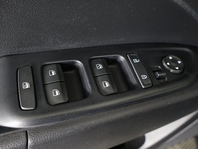 2022 Hyundai Venue SEL IVT - 23087947 - 35