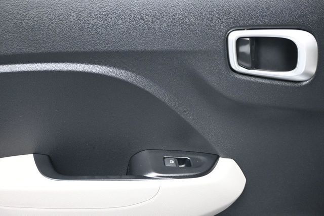 2022 Hyundai Venue SEL IVT - 23048621 - 10