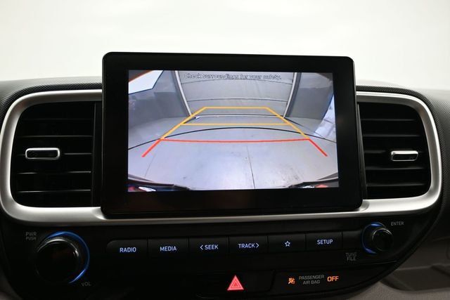 2022 Hyundai Venue SEL IVT - 23048621 - 17
