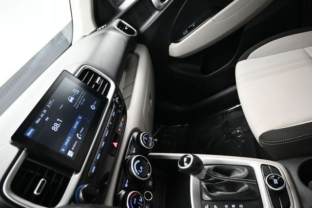 2022 Hyundai Venue SEL IVT - 23048621 - 18