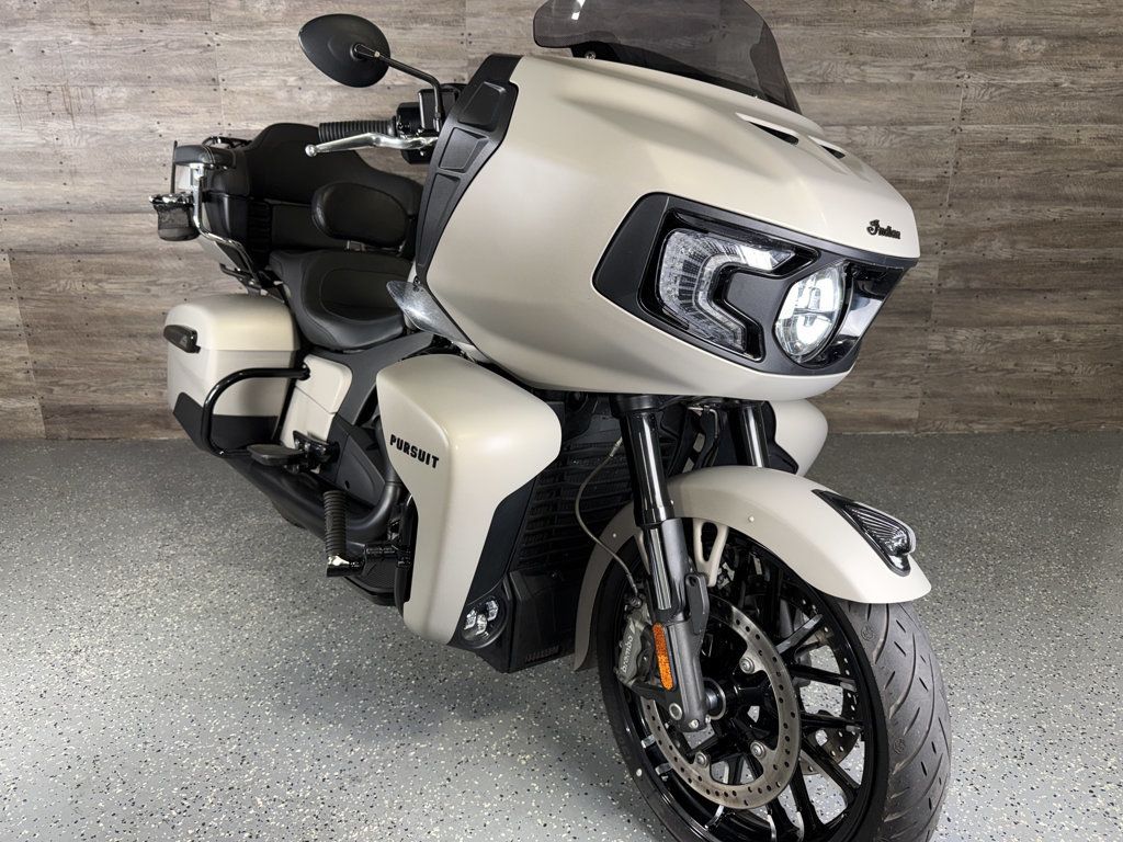2022 Indian Pursuit Dark Horse LOW MILES! - 23092009 - 9