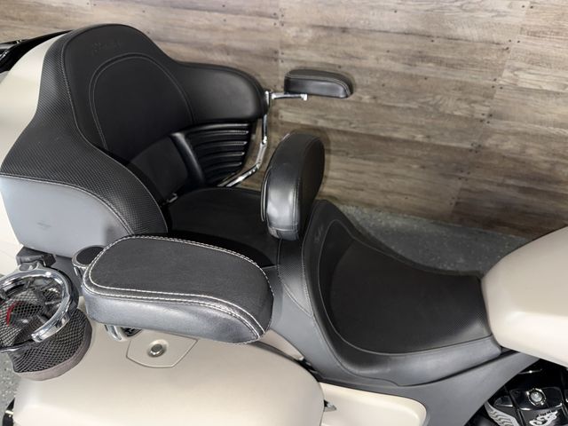 2022 Indian Pursuit Dark Horse LOW MILES! - 23092009 - 8