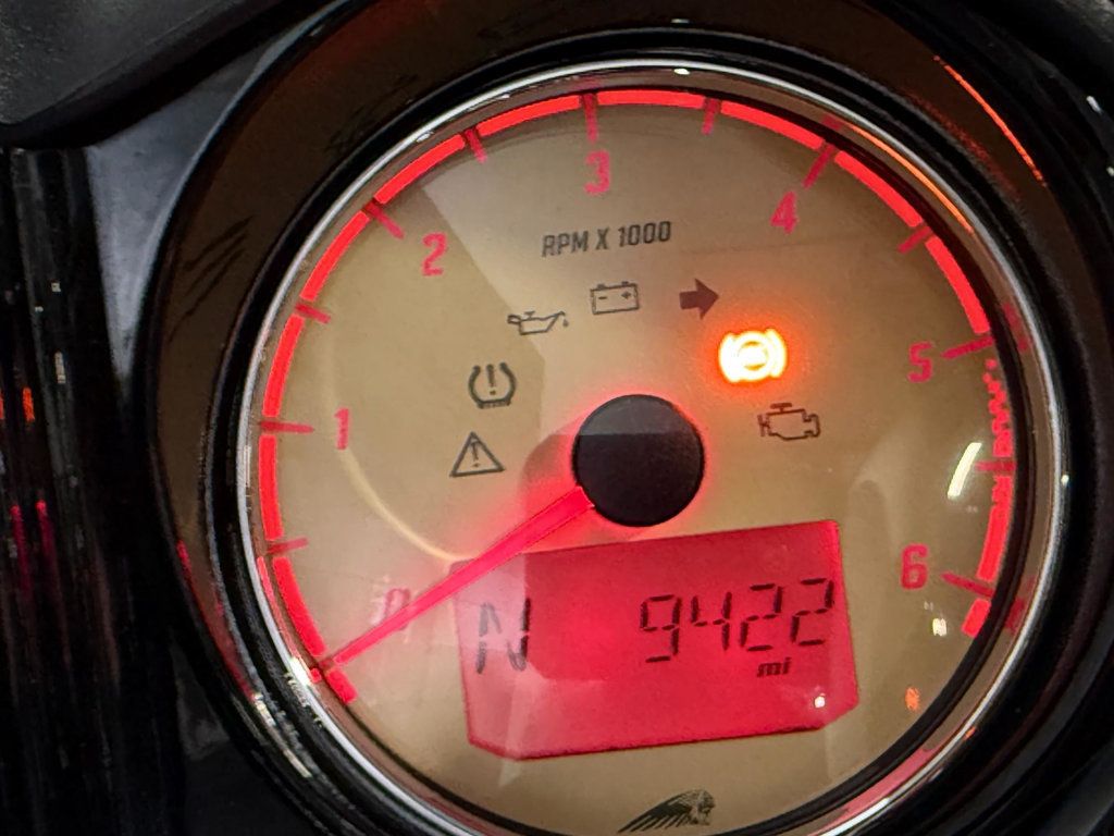2022 Indian Roadmaster SUPER CLEAN! - 22943287 - 10