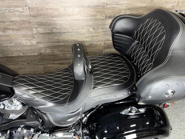 2022 Indian Roadmaster SUPER CLEAN! - 22943287 - 14