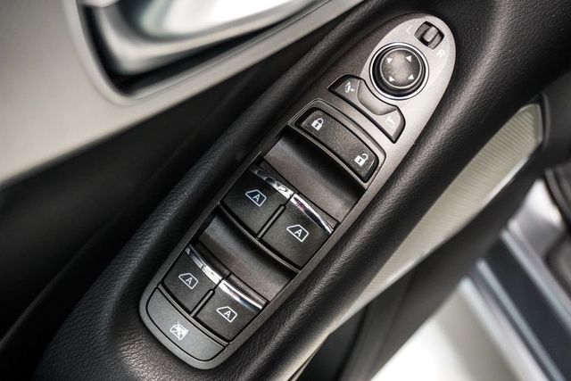 2022 INFINITI Q50 LUXE AWD - 22988922 - 23