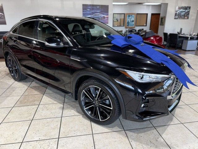 2022 Infiniti QX55 Luxe photo 3