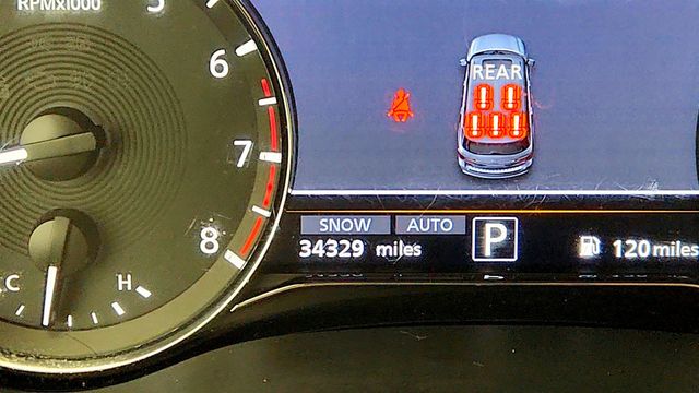 2022 INFINITI QX80 LUXE AWD w/ Leather Seating, Navigation & Bose Audio - 22992783 - 15