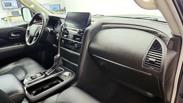2022 INFINITI QX80 LUXE AWD w/ Leather Seating, Navigation & Bose Audio - 22992783 - 26