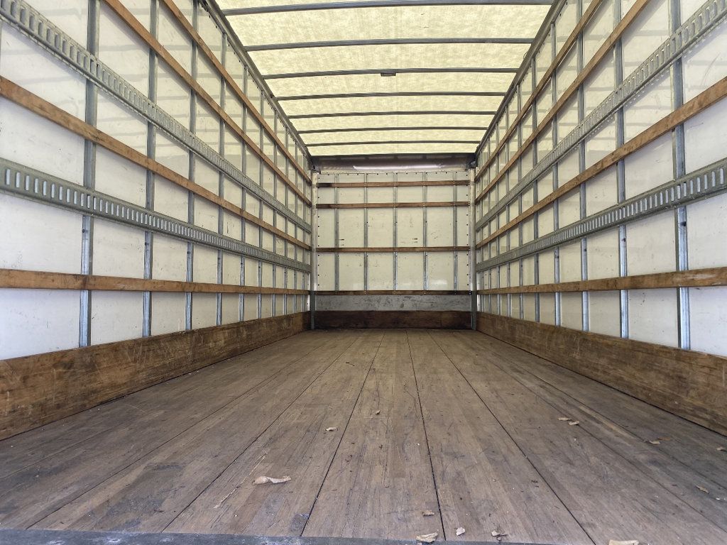 2022 International MV607 w/ 26ft Dry Freight Moving Box Truck w/ Liftgate - 23067066 - 9