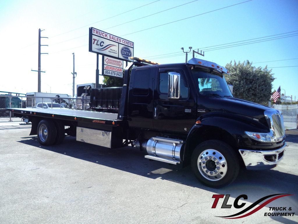 2022 International MV607 Extended Cab w/ 22' JerrDan Car Carrier 6 Ton Low Pro Wide Rollback - 22967462 | Video 1